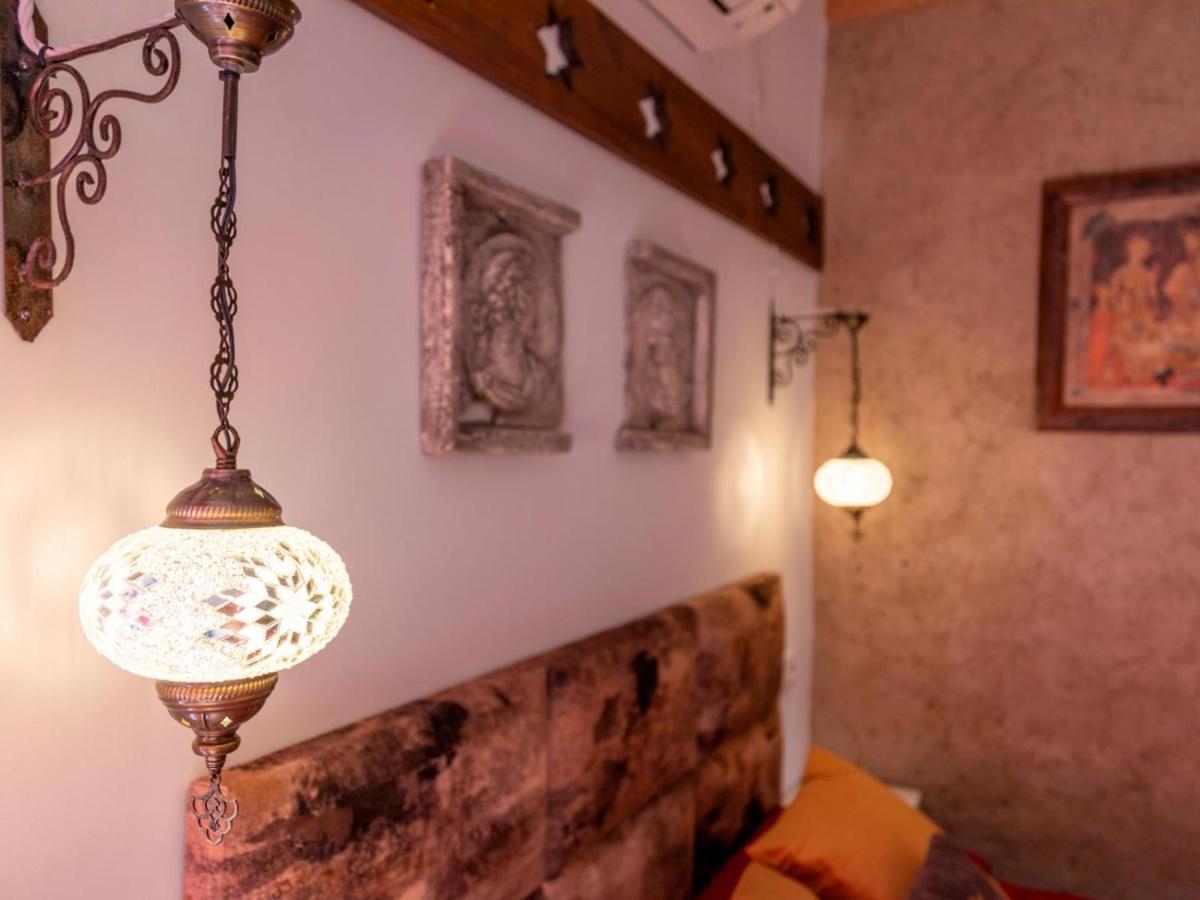 Domus Lapidis - Bogarra